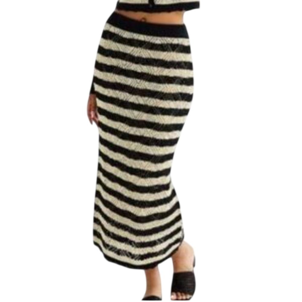 FRESHMAN 1996 Black Beige Striped Crochet Knit Maxi Skirt M Boho Coastal Resort
